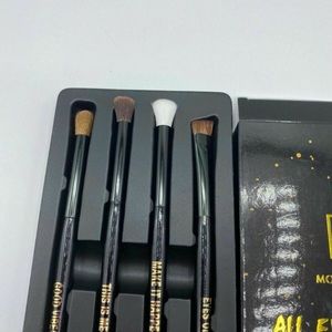 Mollie Jacob All Eyes On Me 4 piece Brush Set